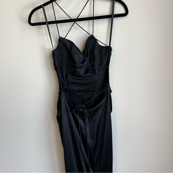 Lauren Ashley Black Satin Cowl Bodice Gown with Slit, Size 2 - Picture 8 of 13